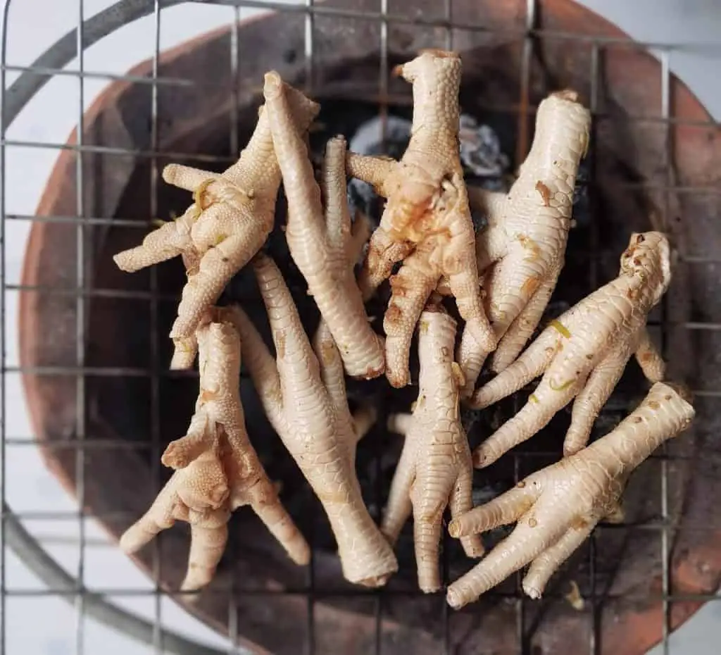 Grilled chicken feet