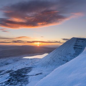 Sunrise over Llyn y fan Fawr
