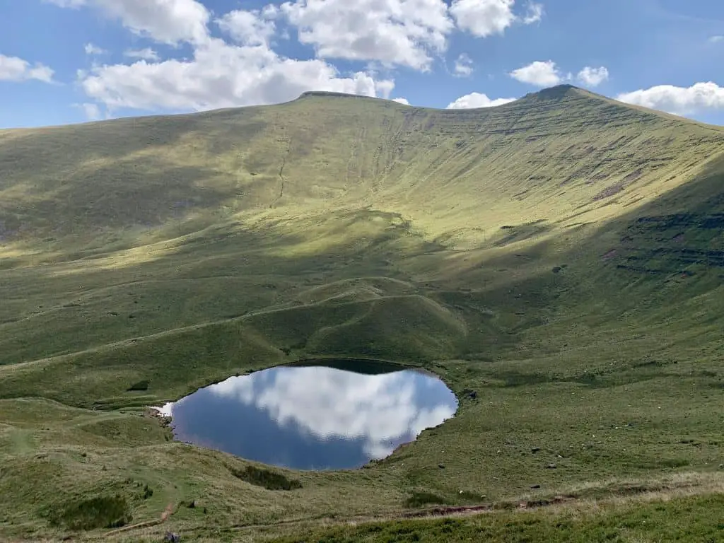 Pen y Fan via the Cwm Llwch walking route